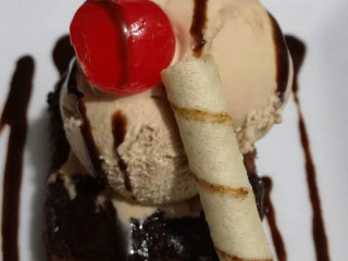 Zona Burguer/ Cris Parrilla