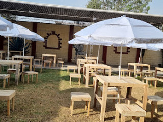 Terraza,asadero Y Cantaritos El Viejon