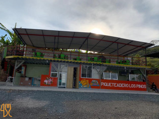 Piqueteadero Los Pinos