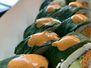 Sushi Roll Antara