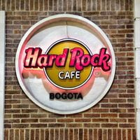 Hard Rock CafÉ C.c. Atlantis. Bogota.