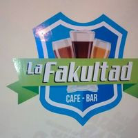 La Fakultad