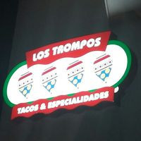 Los Trompos Tacos Especialidades