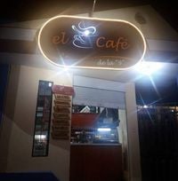 Cafe De La 9